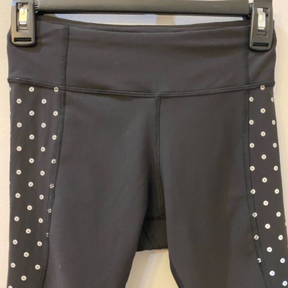 Lululemon Tight Stuff Sequin Dot Crop Black Leggings Women Size 4 - Picture 6 of 13